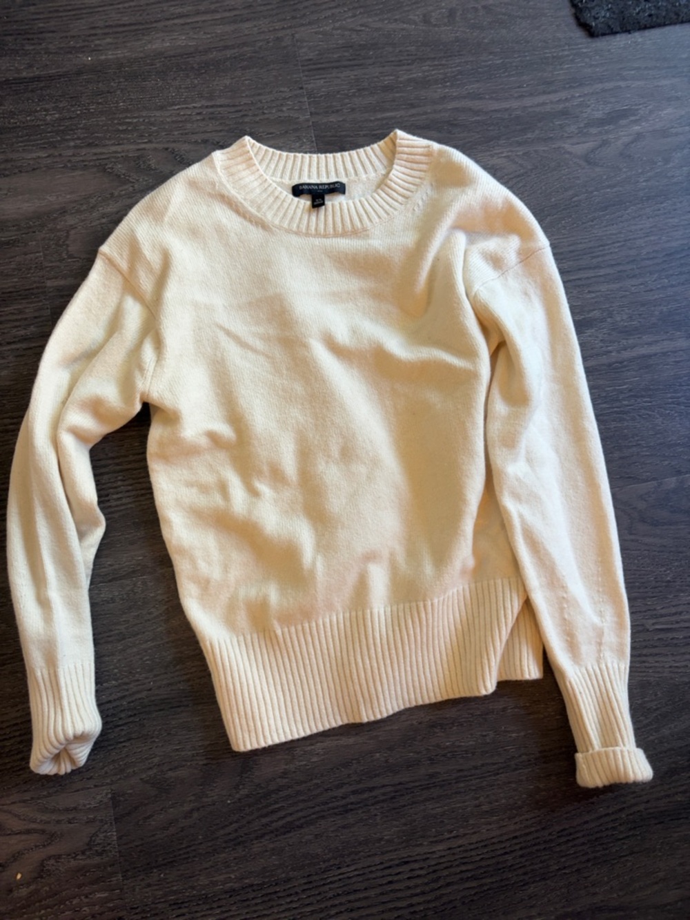Banana Republic Light Cream Crewneck Sweater